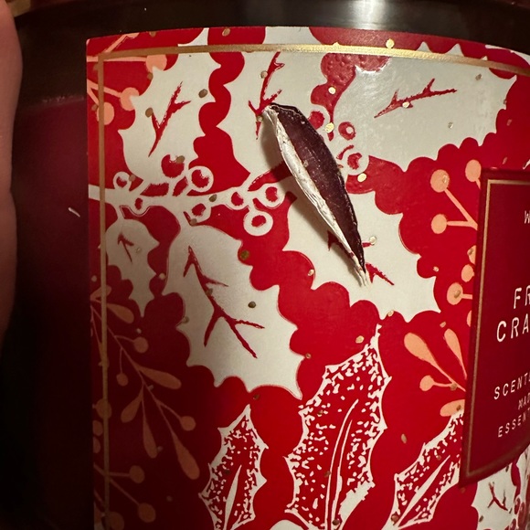 Bath and Body Works 3 Wick Candle Frosted Cranberry, New With Cosmetic Flaws. - Picture 6 of 6